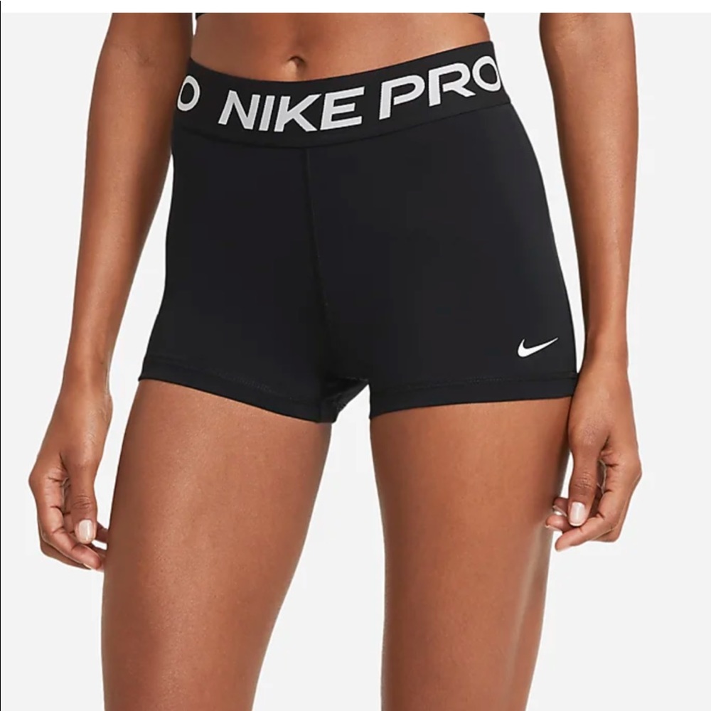 NWOT LAST CALL 🔥🔥🔥compression shorts